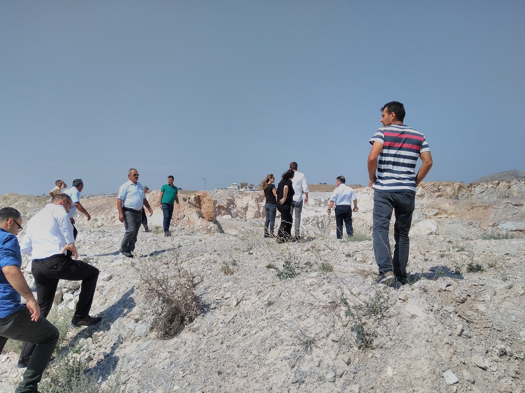 ‘’Kalker Ocağı ve Kırma Eleme Tesisi Kapasite Artışı ve Yıkama Ünitesi İlavesi Projesi’’ İçin 29.08.2018 Tarihinde Halkın Katılımı Toplantısı yapılmıştır.