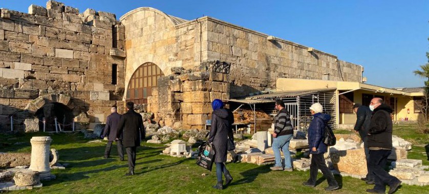 Tabiat Varlıklarını Koruma Şube personelince arazide yer ve proje incelemesi (Pamukkale-Hierapolis)