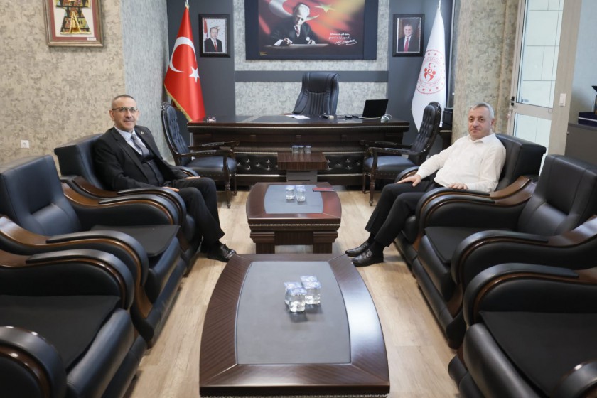 İl Müdürümüz Mehmet Fatih Namık ÖZTÜRK'ün Denizli Gençlik ve Spor il Müdürlüğü ziyareti hk.