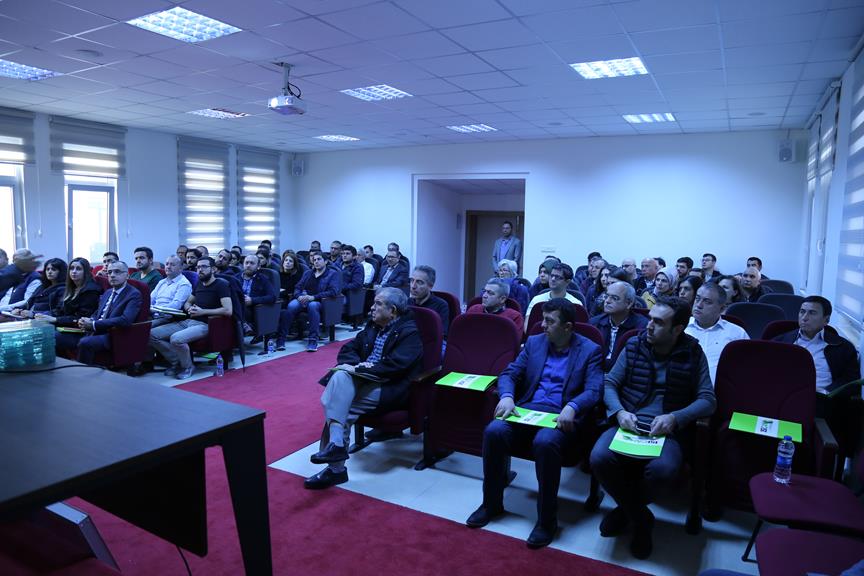 Müdürlüğümüz Toplantı Salonunda Emniyetli Ve Güvenli Camlar İle Kaplamalı Camlar Konularında Seminer