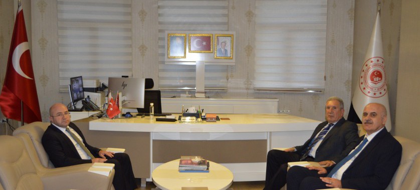 Çüngüş Kaymakamı Sn. Metin BASKIN ve Çüngüş Belediye Başkanı Sn. Ali Suat AKMEŞE, İl Müdürlüğümüze ziyarette bulundular