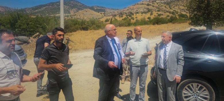 İl Müdürümüz  Ufuk Nurullah BİLGİN beraberin de Müdür Yardımcısı, Şube Müdürleri, Milli Emlak Müdür Yardımcısı ve teknik personellerle birlikte Lice Kaymakamımı Sn Muhammet İKİS’e hayırlı olsun ziyaretinde bulundular.