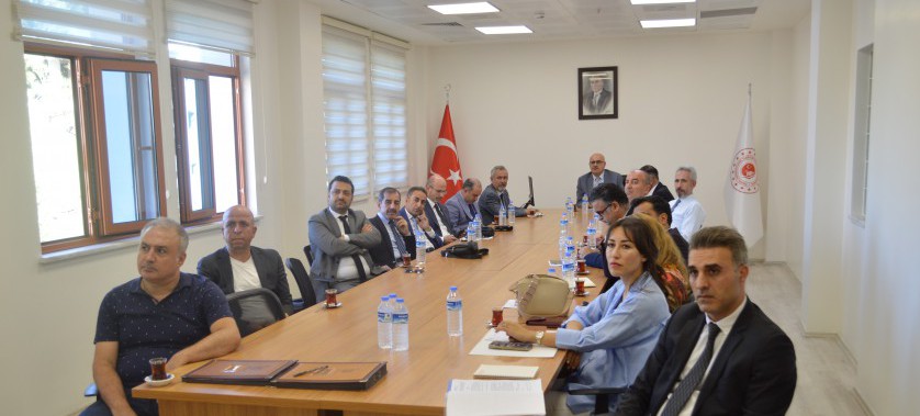 İlimizde satışı yapılacak ve kullanılacak katı ve sıvı yakıtlar ile ilgili İl Mahalli Çevre Kurulu Toplantısı yapıldı.