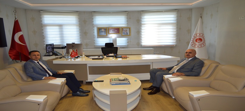 Diyarbakır İl Kültür ve Turizm Müdürü Sn. İrfan TEKİN, İl Müdürlüğümüze iade i ziyarette bulundular.