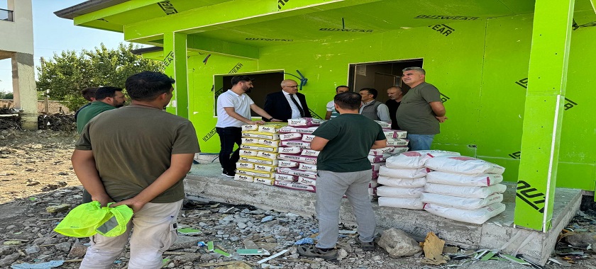 İl Müdürümüz İlimiz Kırsal Mahalleler de yapımı devam eden Hafif Çelik deprem evlerinin şantiyelerini ziyaret etti.