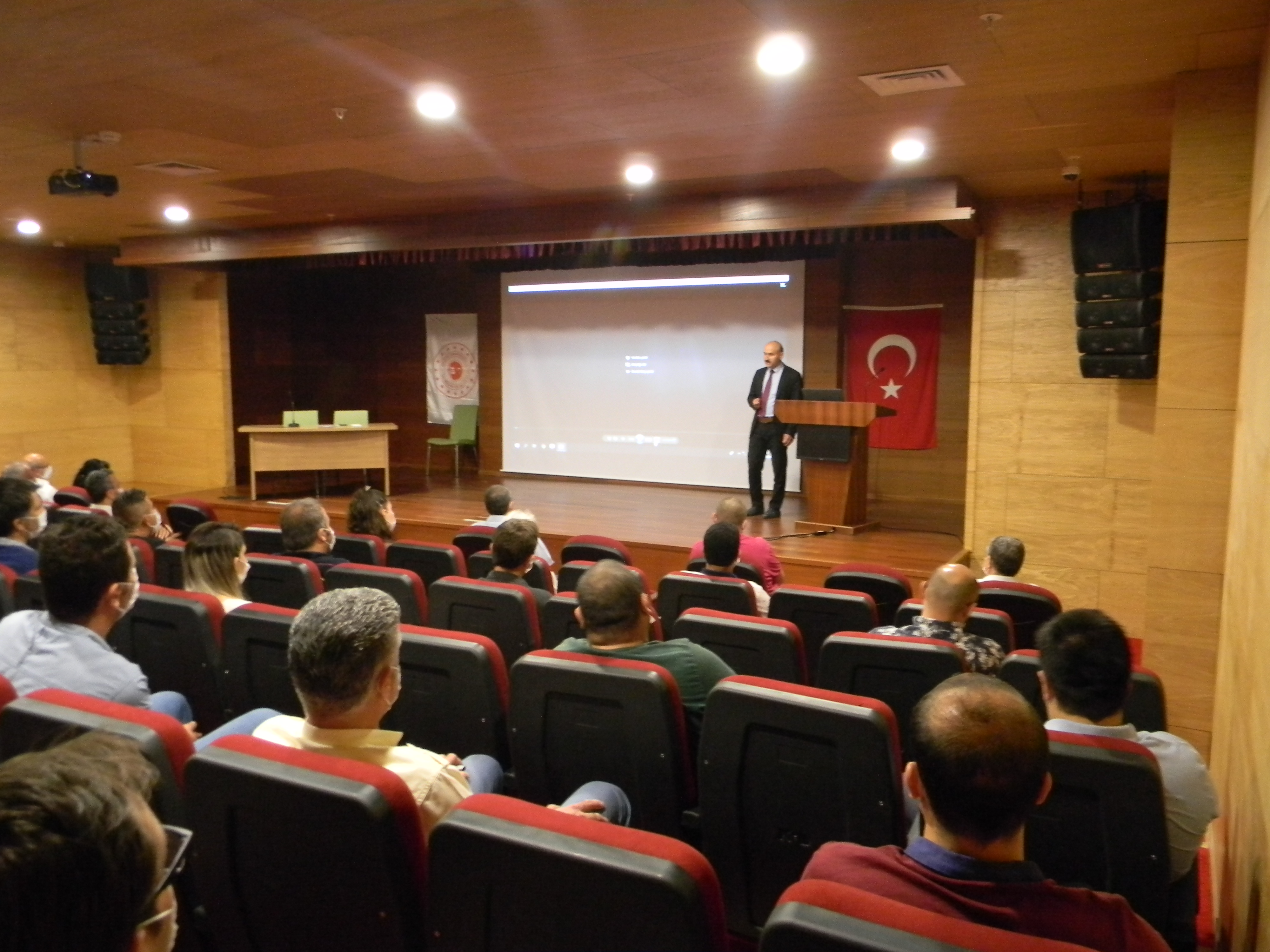 15 Temmuz Demokrasi ve Milli Birlik Günü Etkinliği İl Müdürlüğümüz Konferans Salonunda Gerçekleştirildi