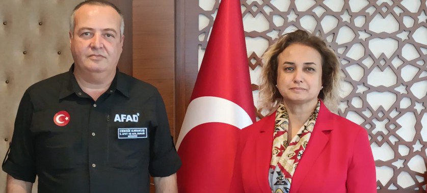 Edirne İl Afet ve Acil Durum Müdürü Sayın Cengiz KARAKUŞ İl Müdürümüz Sayın Ayşe SARI 'ya İade -i Ziyarette Bulundu
