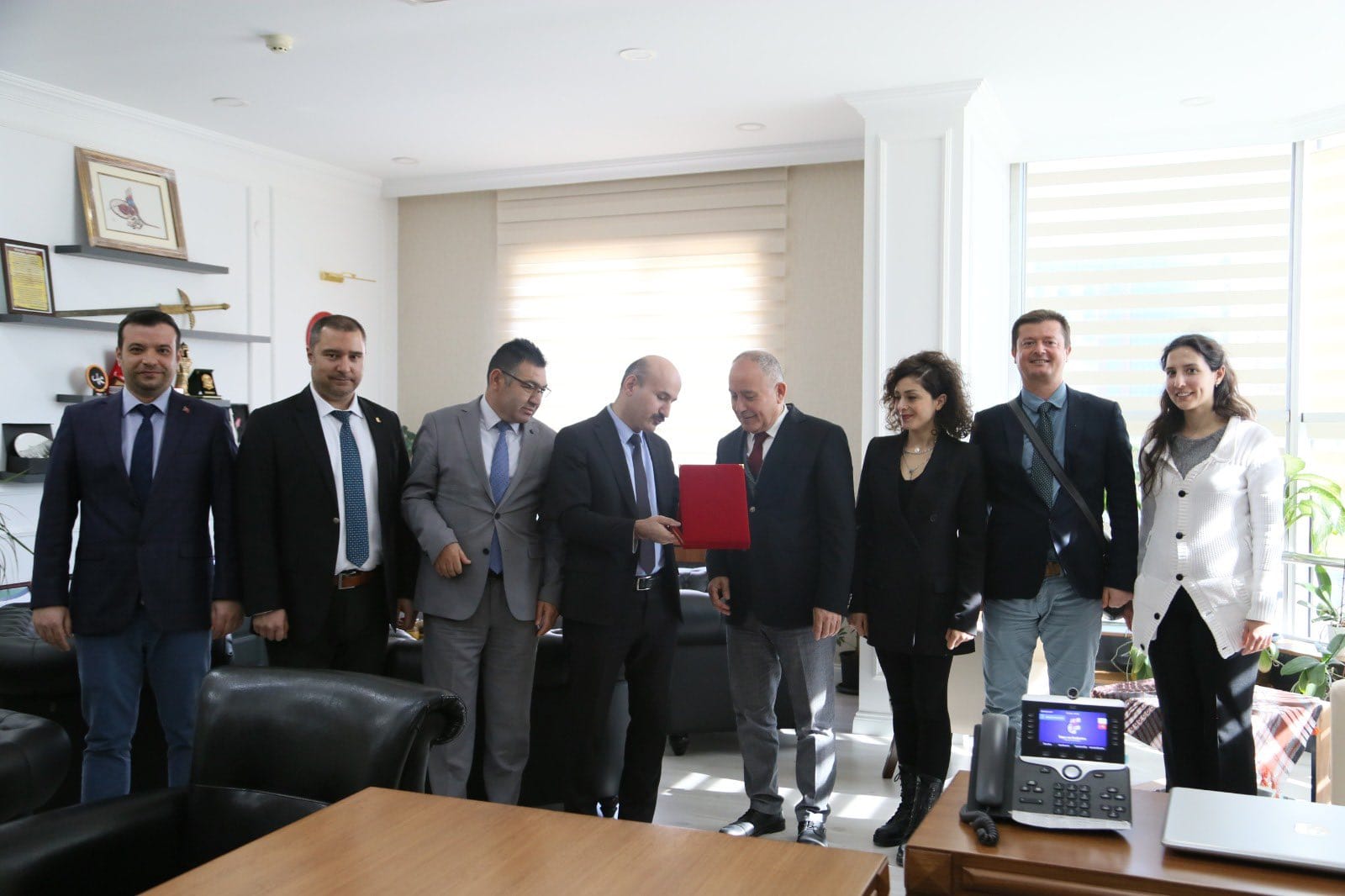 Dünya Sıfır Atık Günü Kapsamında Kurumlara Plaket Verildi