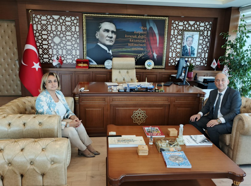 Edirne Sanayi Ve Teknoloji İl Müdürü Sayın Muhammet Esat NUHOĞLU İl Müdürümüz Sayın Ayşe SARI’ ya İade-i Ziyarette Bulundu