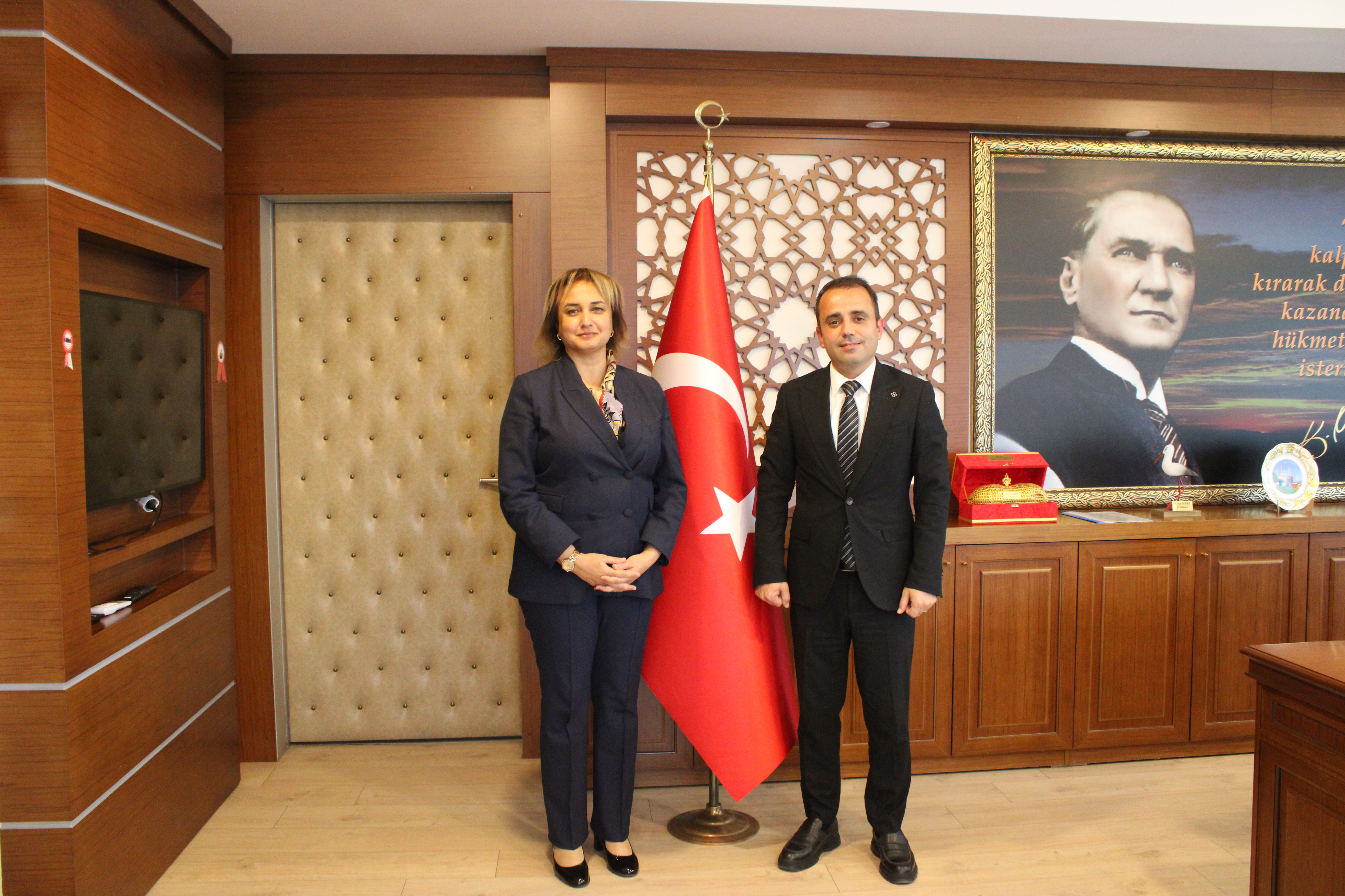 Edirne Tarım Ve Orman İl Müdürü Sayın İslam KÖSE İl Müdürümüz Sayın Ayşe SARI’ ya İade-i Ziyarette Bulundu