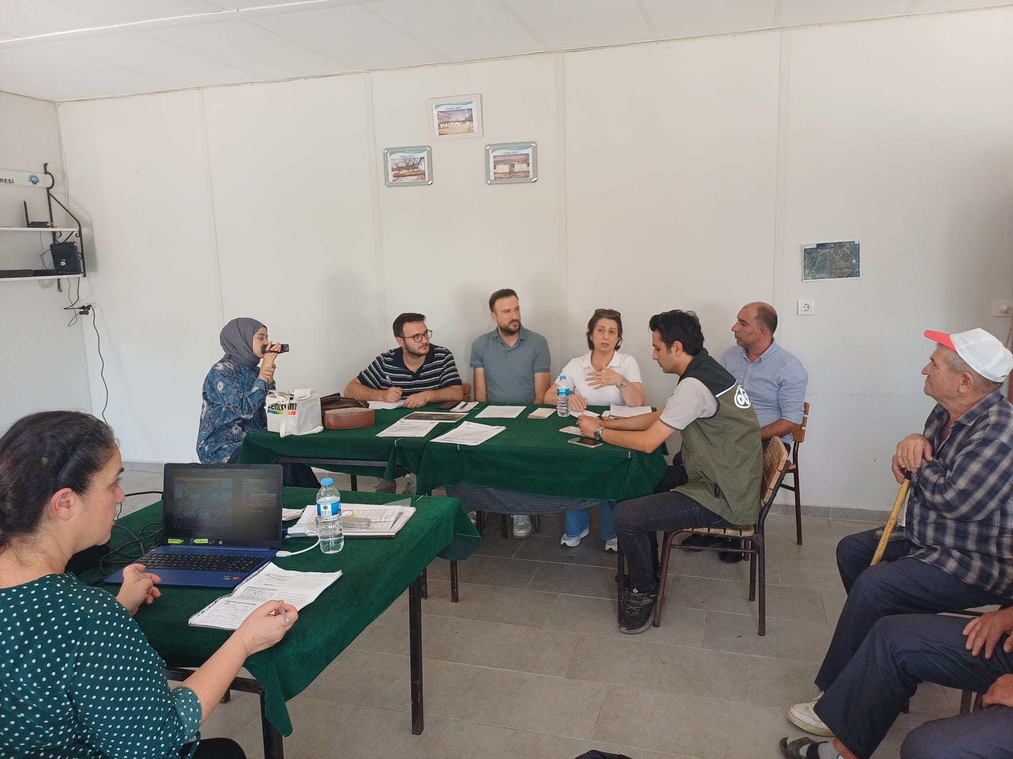 Enez Hisarlı Köyü Konağında Halkın Bilgilendirilmesi ve Sürece Katılımı Toplantısı Gerçekleştirildi