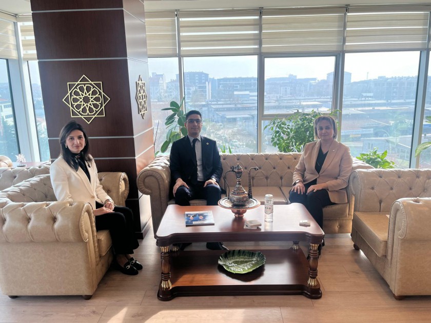 Enez Kaymakamı Sayın Merve AYIK Ve Süloğlu Kaymakamı Sayın Emin Cevat TUTAR İl Müdürümüz Sayın Ayşe SARI'ya Ziyarette Bulundular