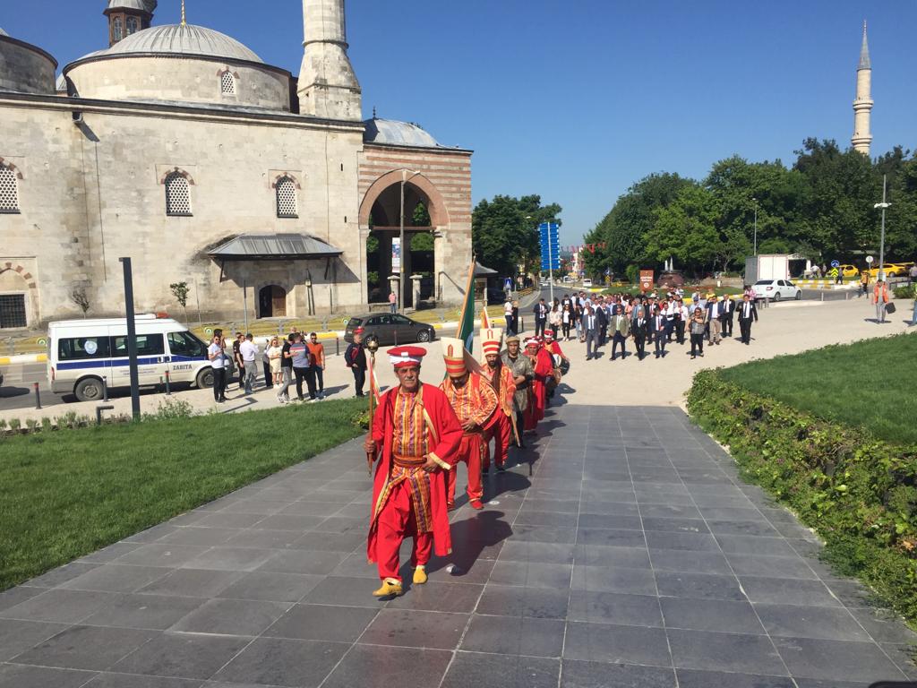 Geçmişten Geleceğe Mülkiyetin Garantisi Tapu ve Kadastro Genel Müdürlüğü 175 Yaşında