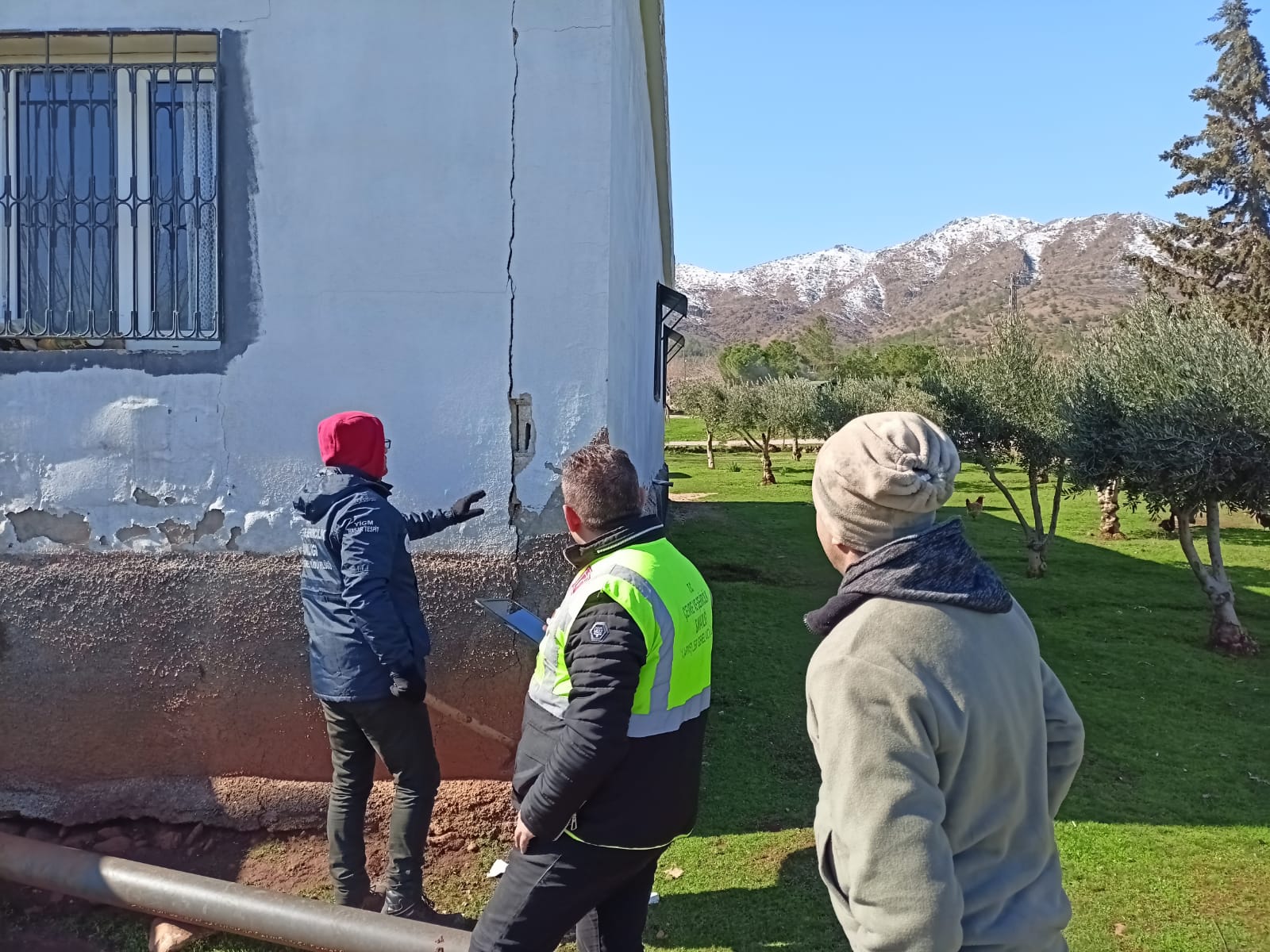 İl Müdürlüğü Ekiplerimiz Deprem Bölgesinde Hasar Tespit Çalışmalarını Sürdürüyor