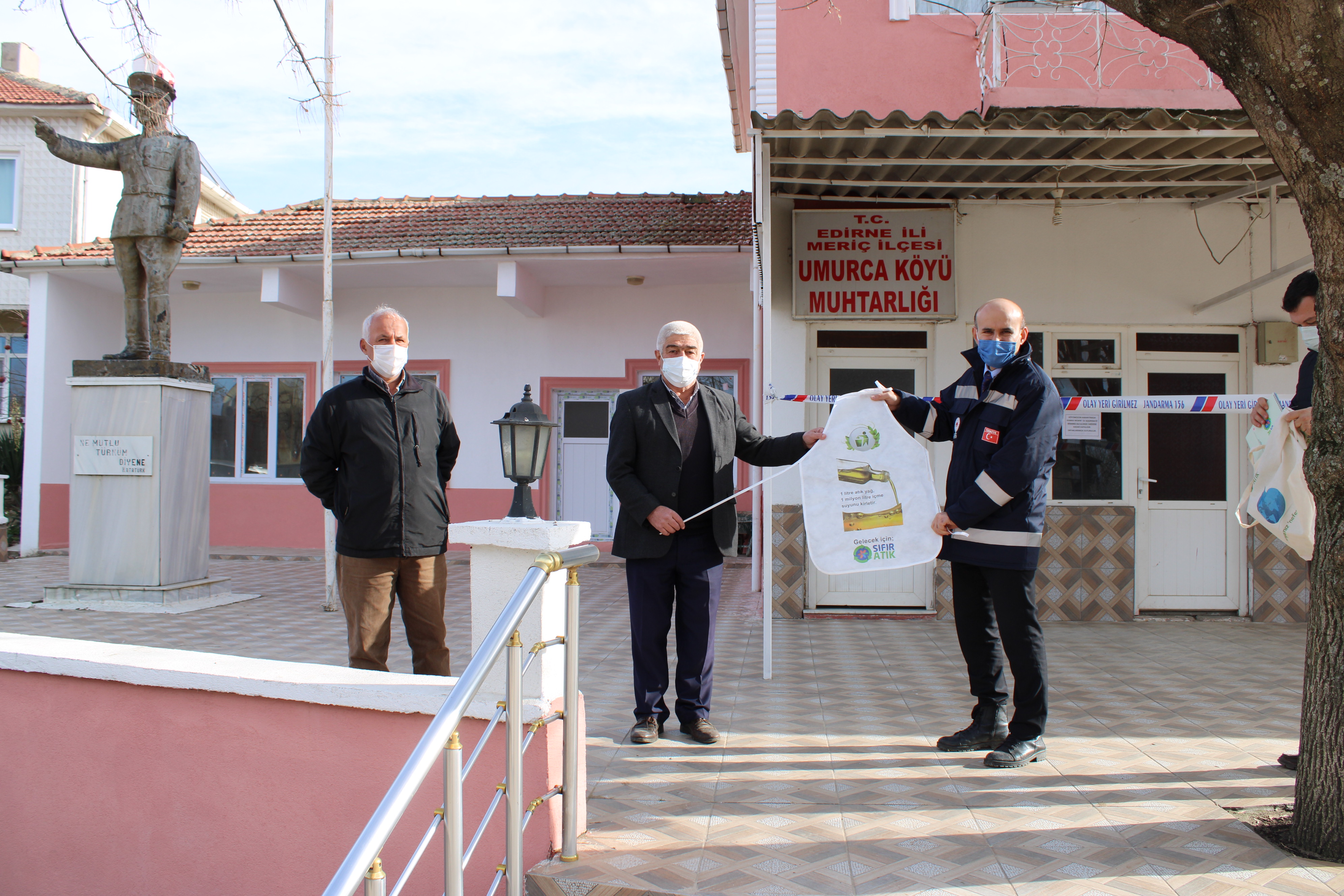 İl Müdürümüz Sayın Engin ÖZTÜRK Meriç Umurca Köy'ü Muhtarlığını Ziyaret Etti