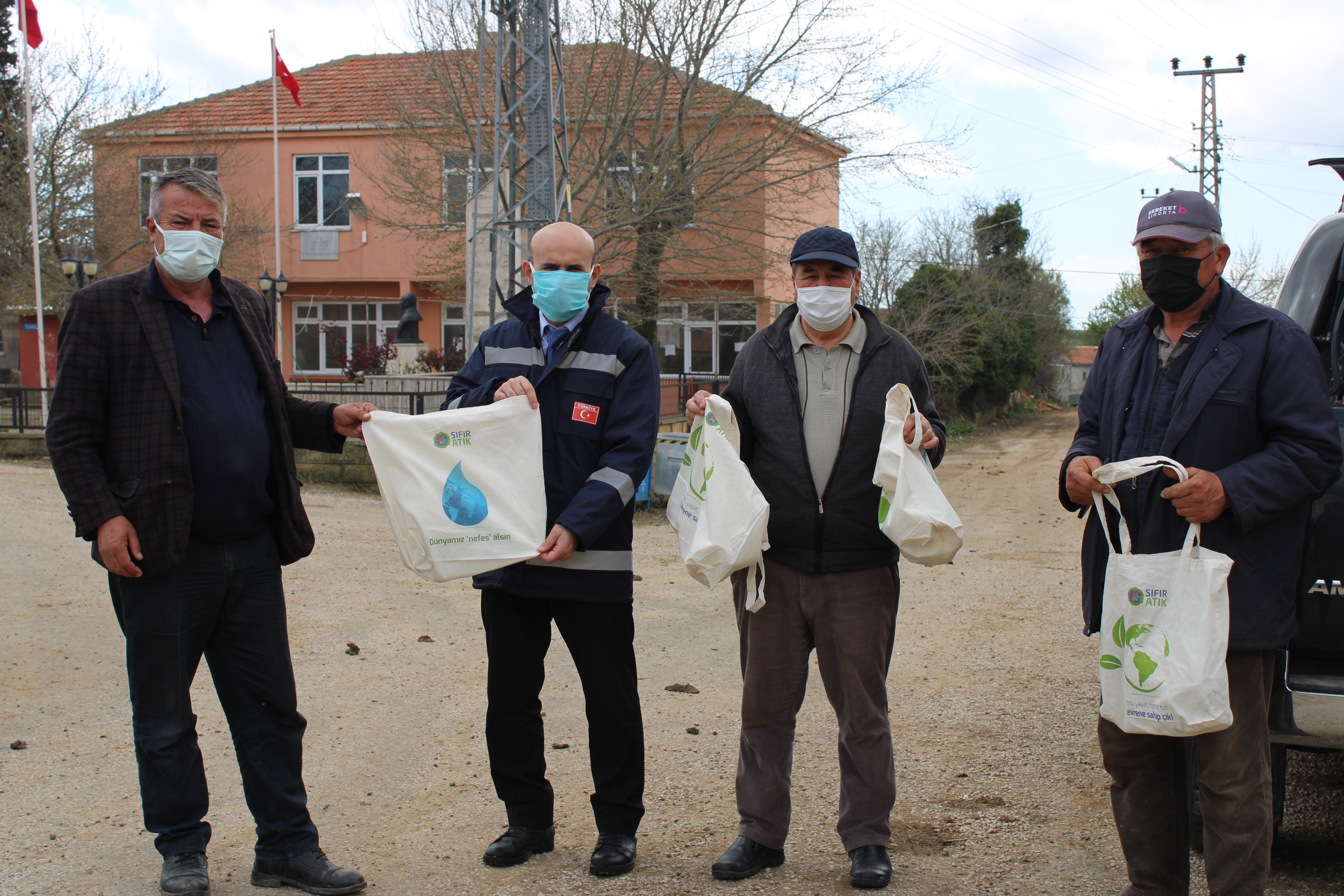 İl Müdürlüğümüz “AÇIK HAVADA BİZ GELİRİZ” Projesi Kapsamında Enez İlçesi Şehitler Köy’ünde