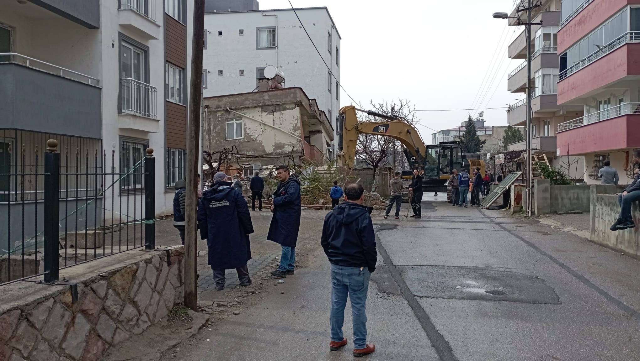 İl Müdürlüğümüz Ekipleri Deprem Bölgesinde Çalışmalarını Aralıksız Sürdürüyor