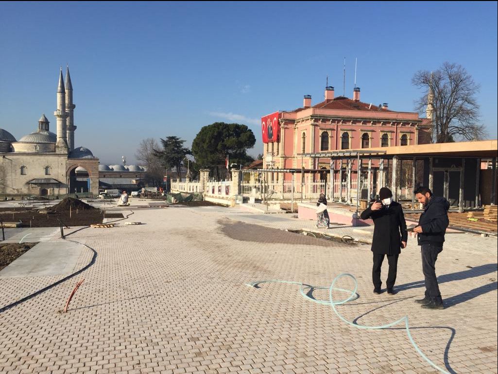 İl Müdürümüz Sayın Engin ÖZTÜRK Selimiye Camii ve Çevresi Kentsel Tasarım ve Peyzaj Düzenlemesi Sahasında İncelemelerde Bulundu