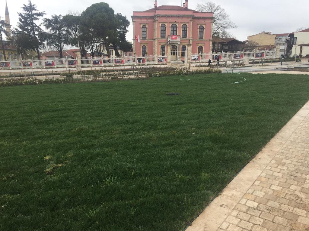 İl Müdürümüz Sayın Engin ÖZTÜRK Selimiye Camii ve Çevresi Kentsel Tasarım ve Peyzaj Düzenlemesi Sahasında İncelemelerde Bulundu