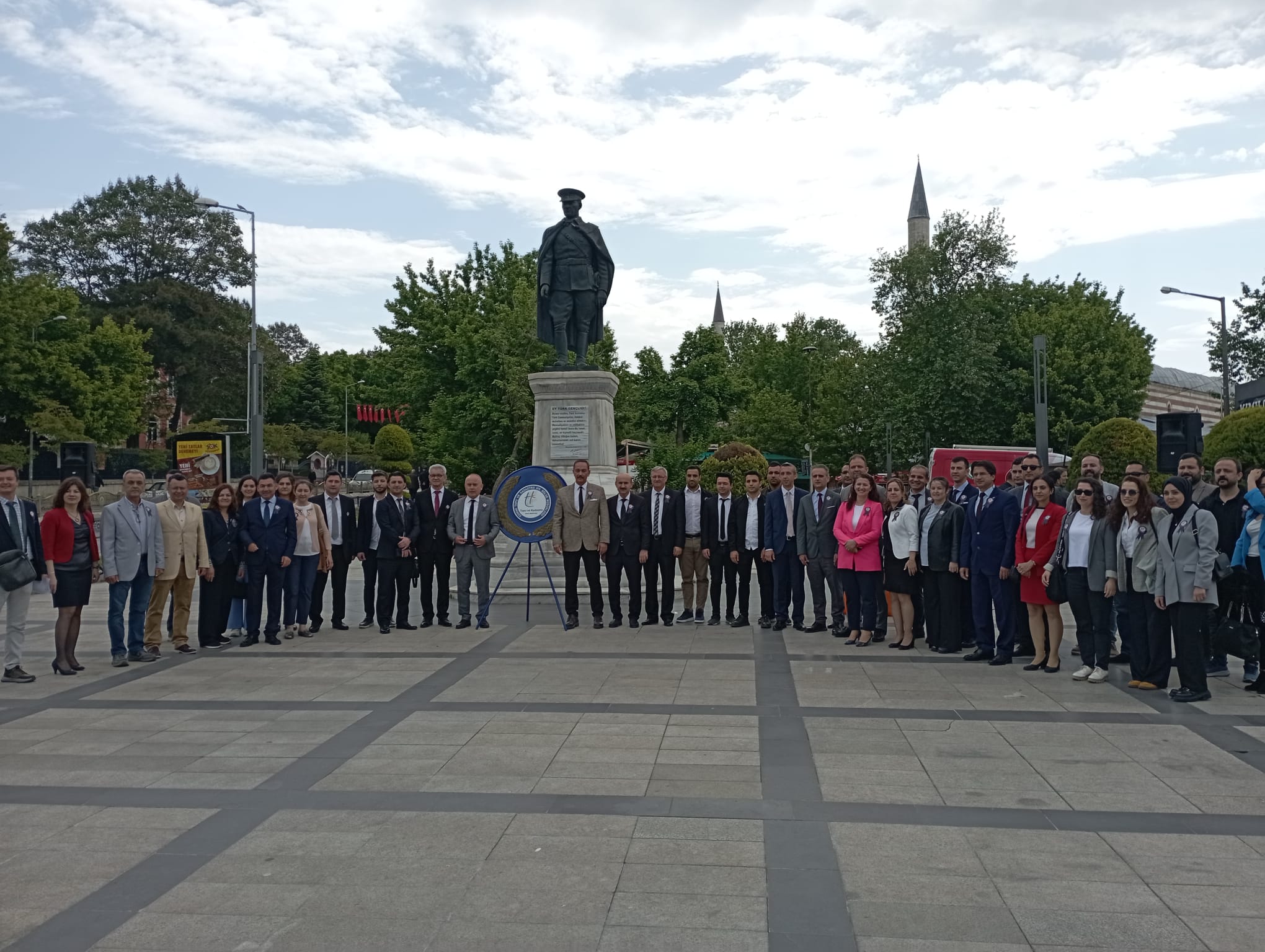 İl Müdürümüz Sayın Engin ÖZTÜRK, Tapu ve Kadastro Genel Müdürlüğü'nün  176. Kuruluş Yıldönümü Çelenk Törenine Katıldı