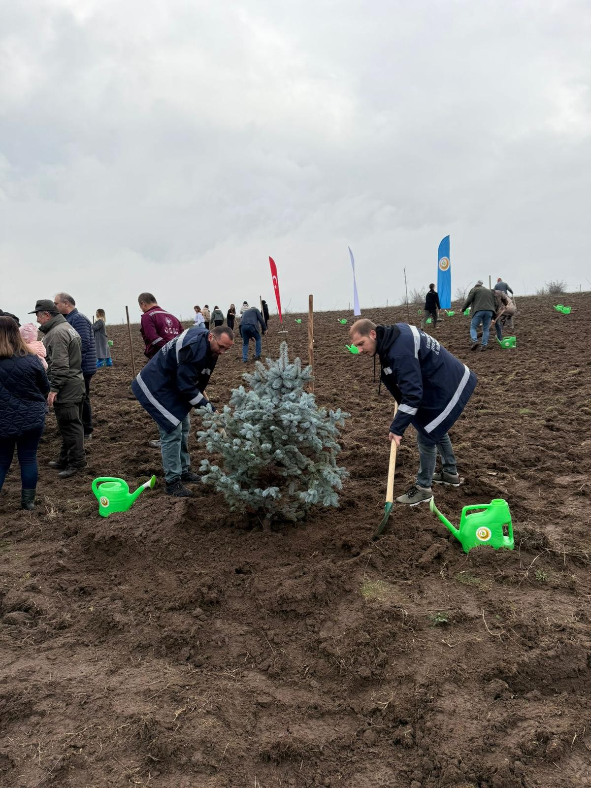 İl Müdürümüz Sayın Ayşe SARI, Milli Emlak Müdürü Sayın Kemal ALICI ve Çevre Yönetimi ve Denetimi Şube Personellerimiz 