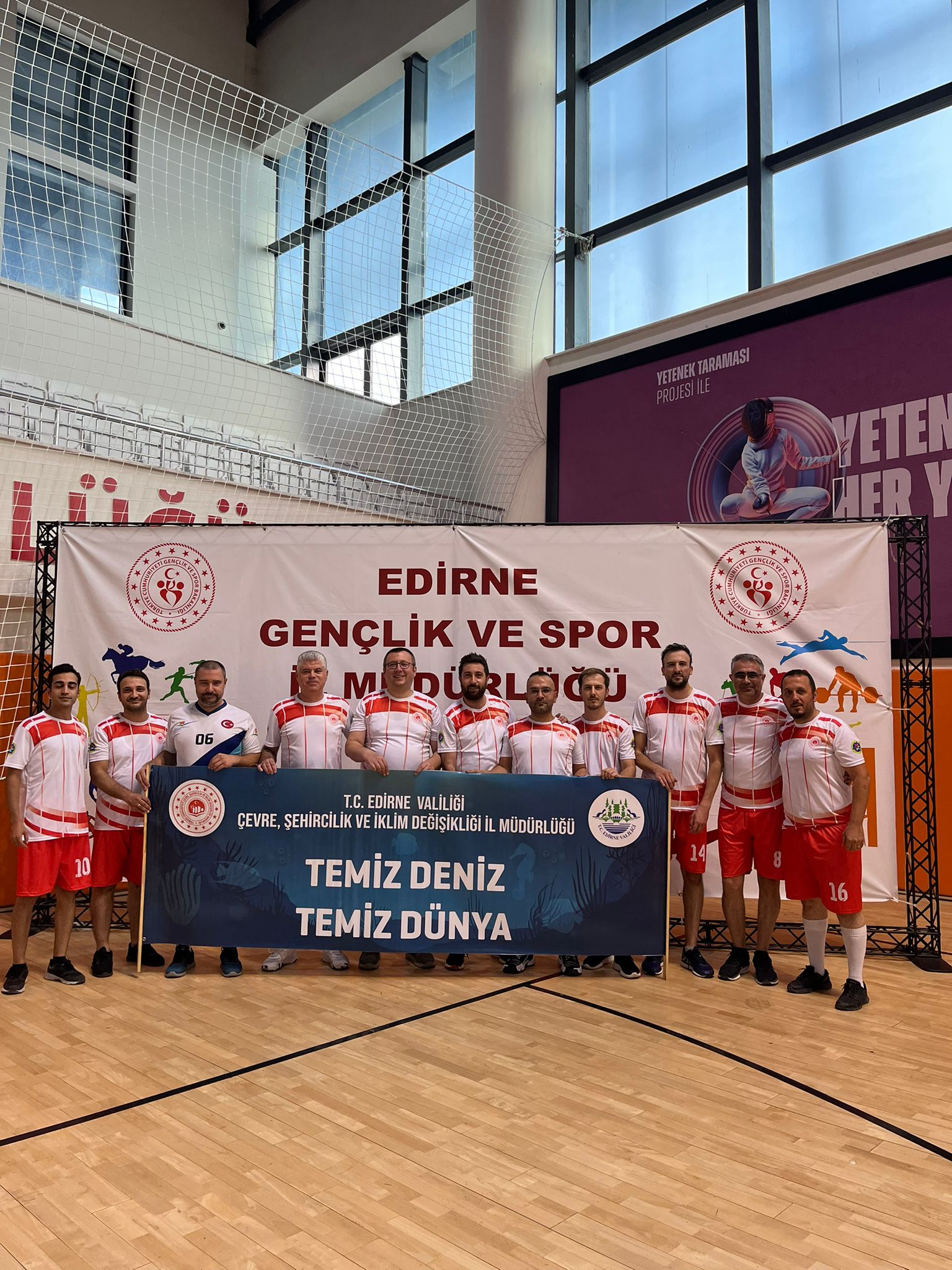 Kamu Spor Oyunları Voleybol Branşı İl Seçmelerinde Müdürlüğümüz Bir Üst Tura Çıktı