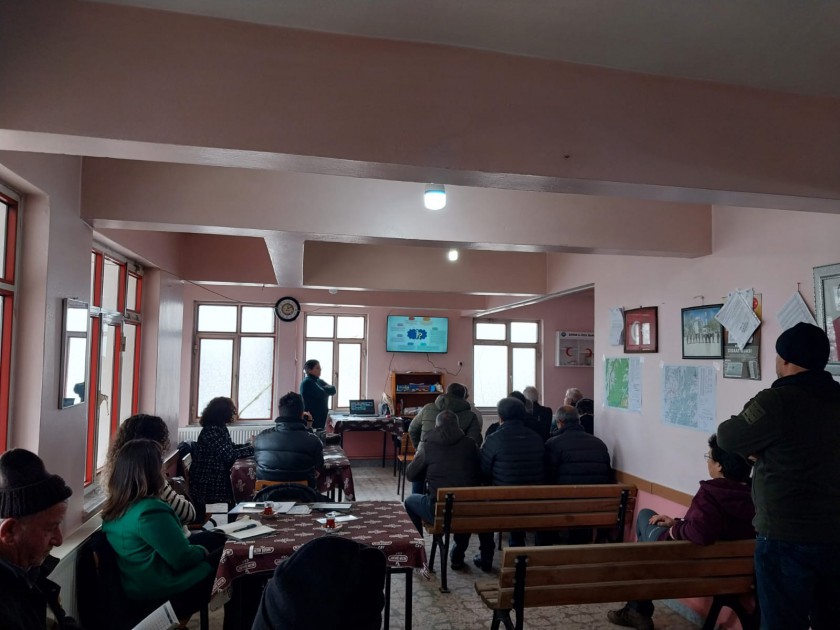 Keşan Çeltik Köyü Köy Kahvehanesinde Halkın Bilgilendirilmesi ve Sürece Katılım Toplantısı Gerçekleştirildi