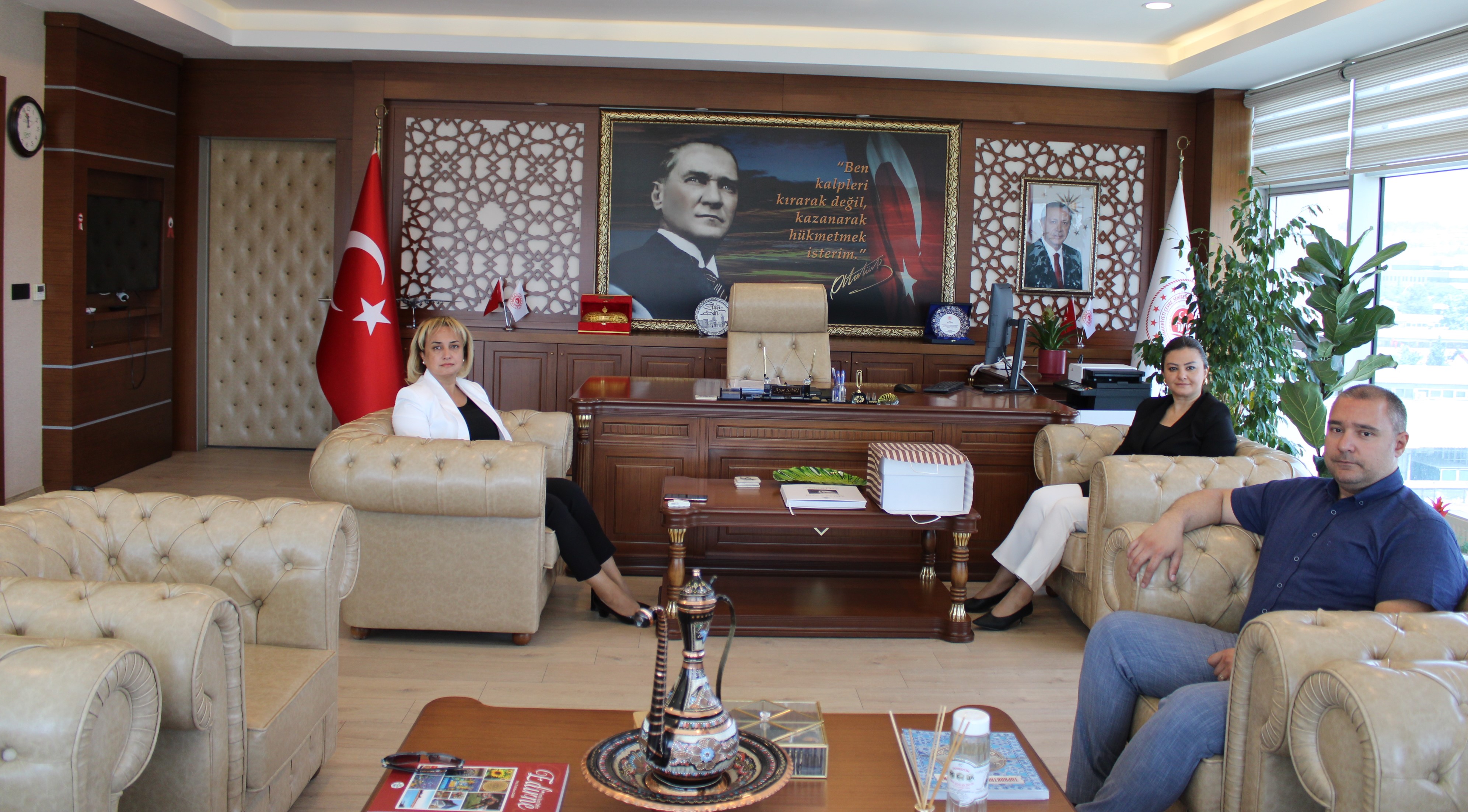 Kırklareli Çevre, Şehircilik ve İklim Değişikliği İl Müdürü Sayın Hatice ÖZDEMİR İl Müdürümüz Sayın Ayşe SARI’ ya İade-i Ziyarette Bulundu