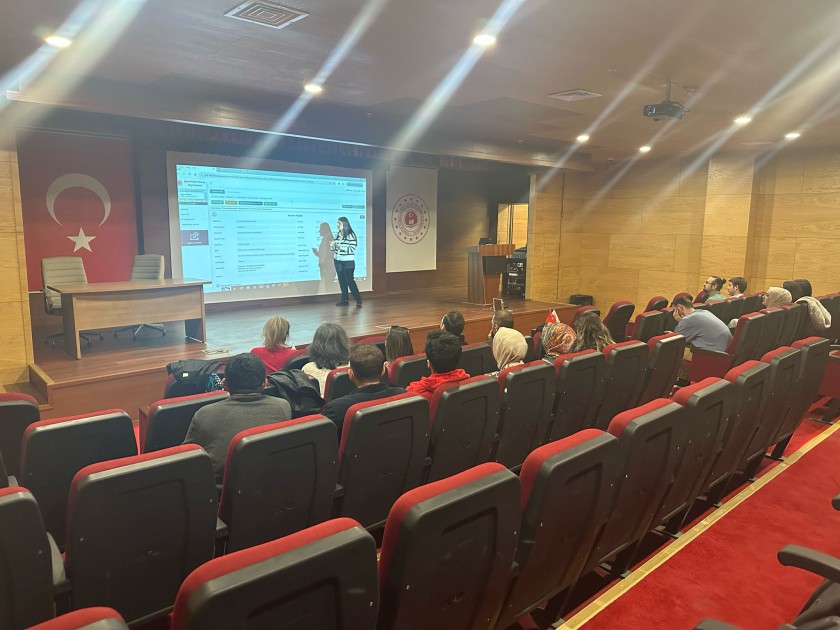 Müdürlüğümüz Konferans Salonunda Atık İthalatı İş Ve İşlemleri ile ilgili Sunum Gerçekleştirildi