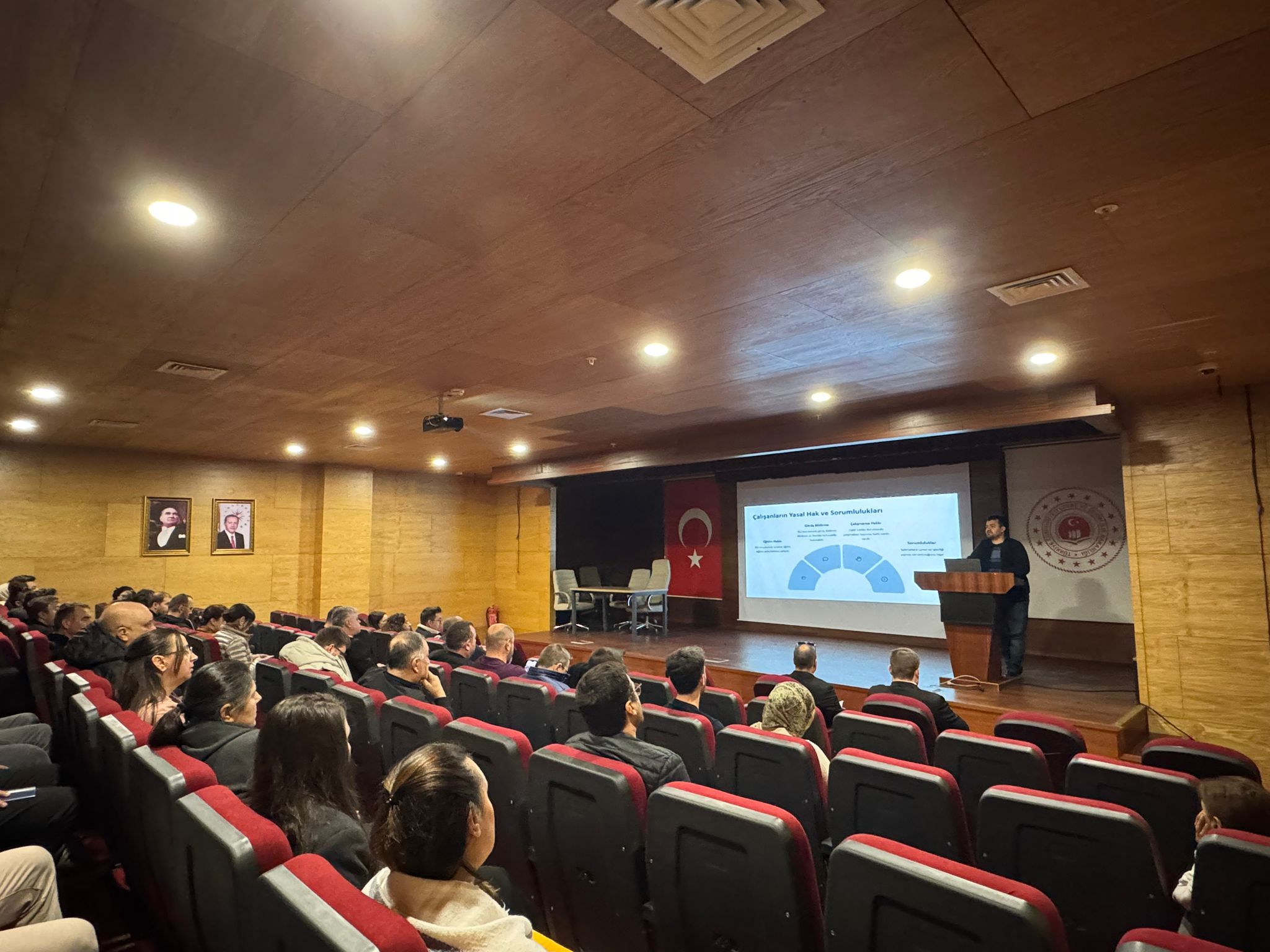 Müdürlüğümüz Personeline Yönelik İş Sağlığı Ve Güvenliği Eğitimi Gerçekleştirildi