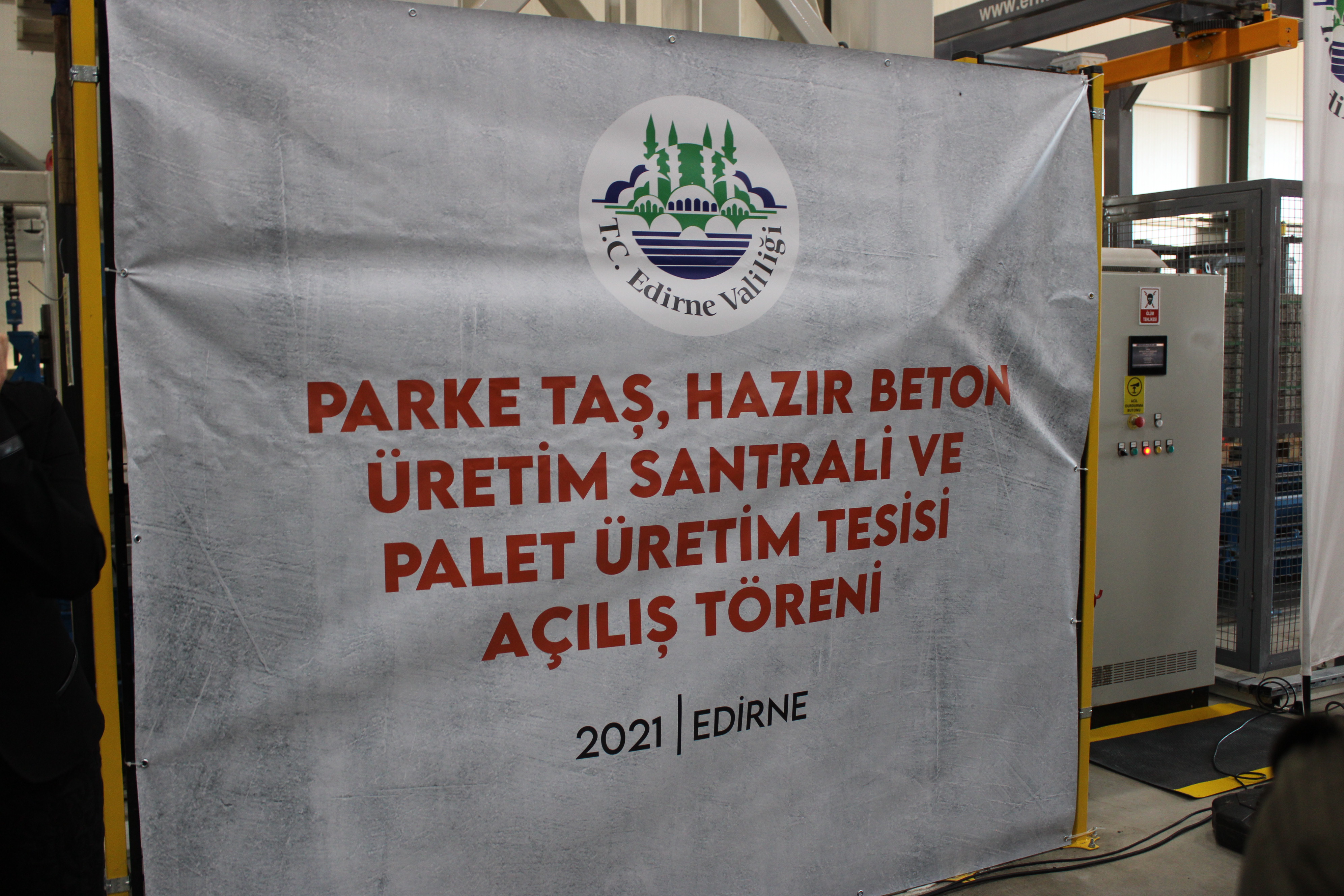 Parke Taş, Hazır Beton Üretim Santrali ve Palet Üretim Tesisi Törenle Açıldı