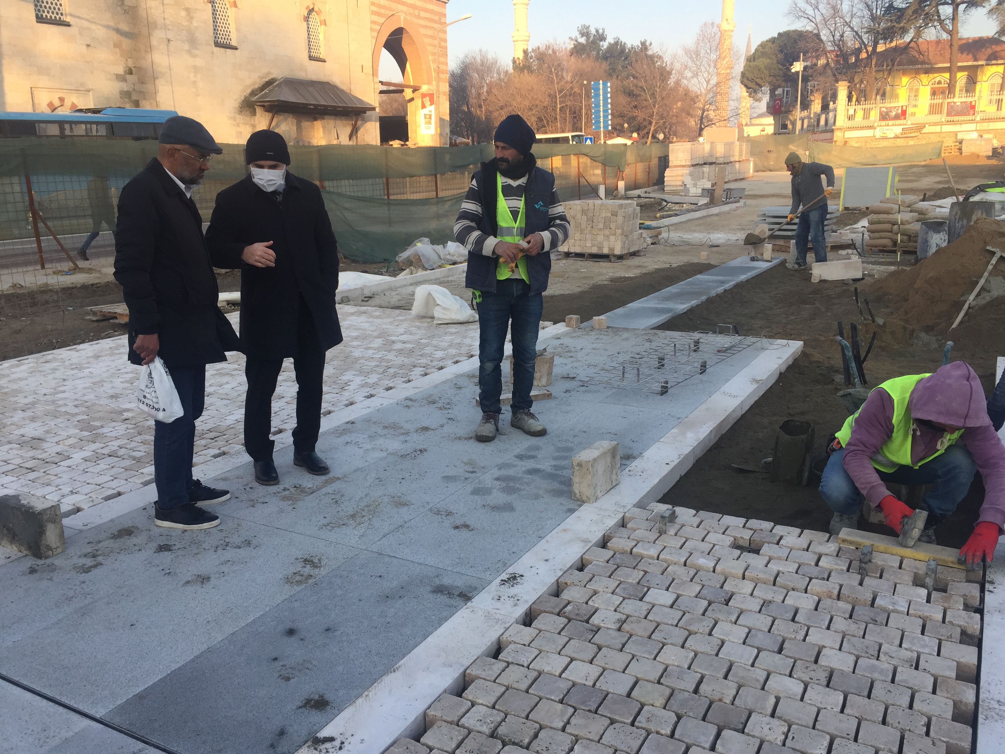 Selimiye Camii ve Çevresi Kentsel Tasarım ve Peyzaj Düzenlemesi İşi Kapsamında Çalışmalar Bütün Hızıyla Devam Ediyor