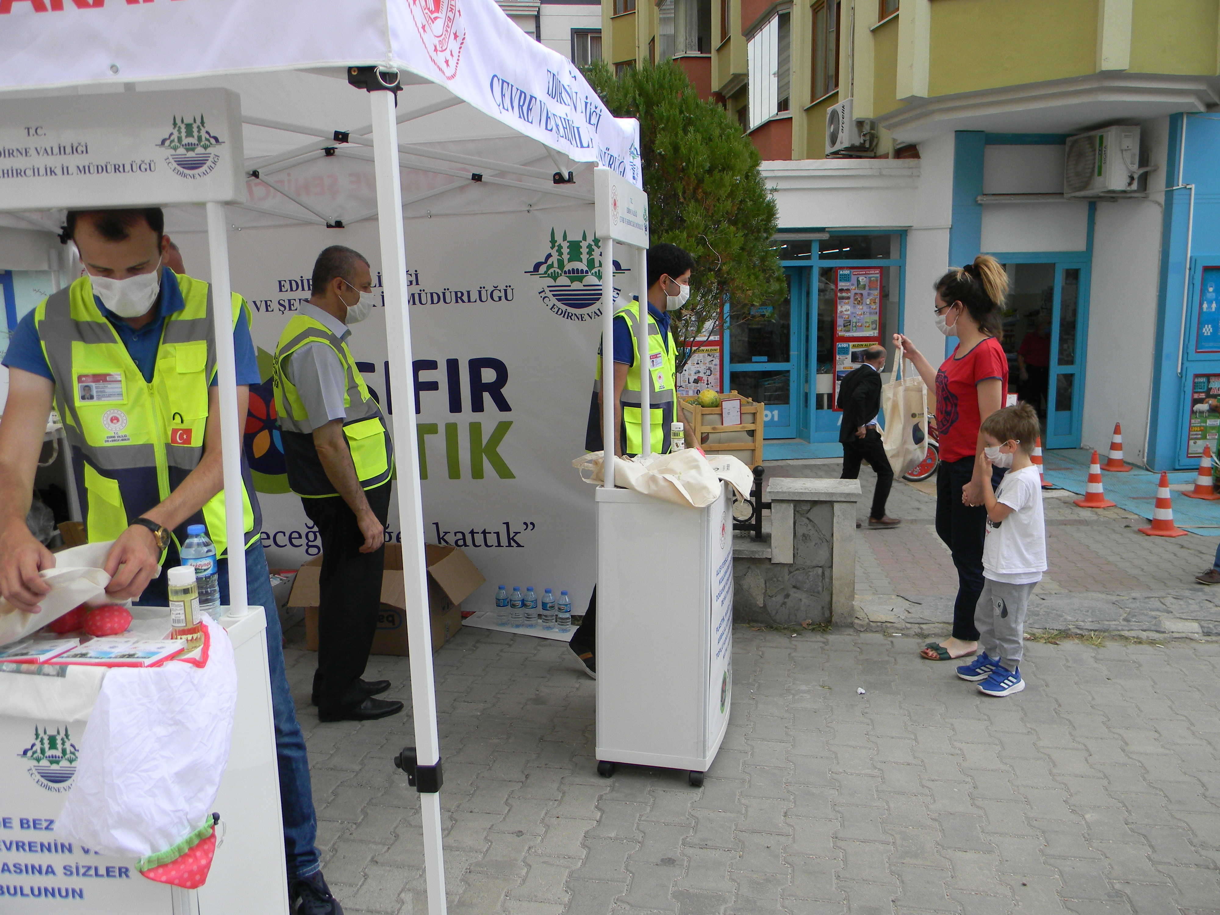 Sıfır Atık Farkındalık ve Bilgilendirme Çalışmalarımız Devam Ediyor