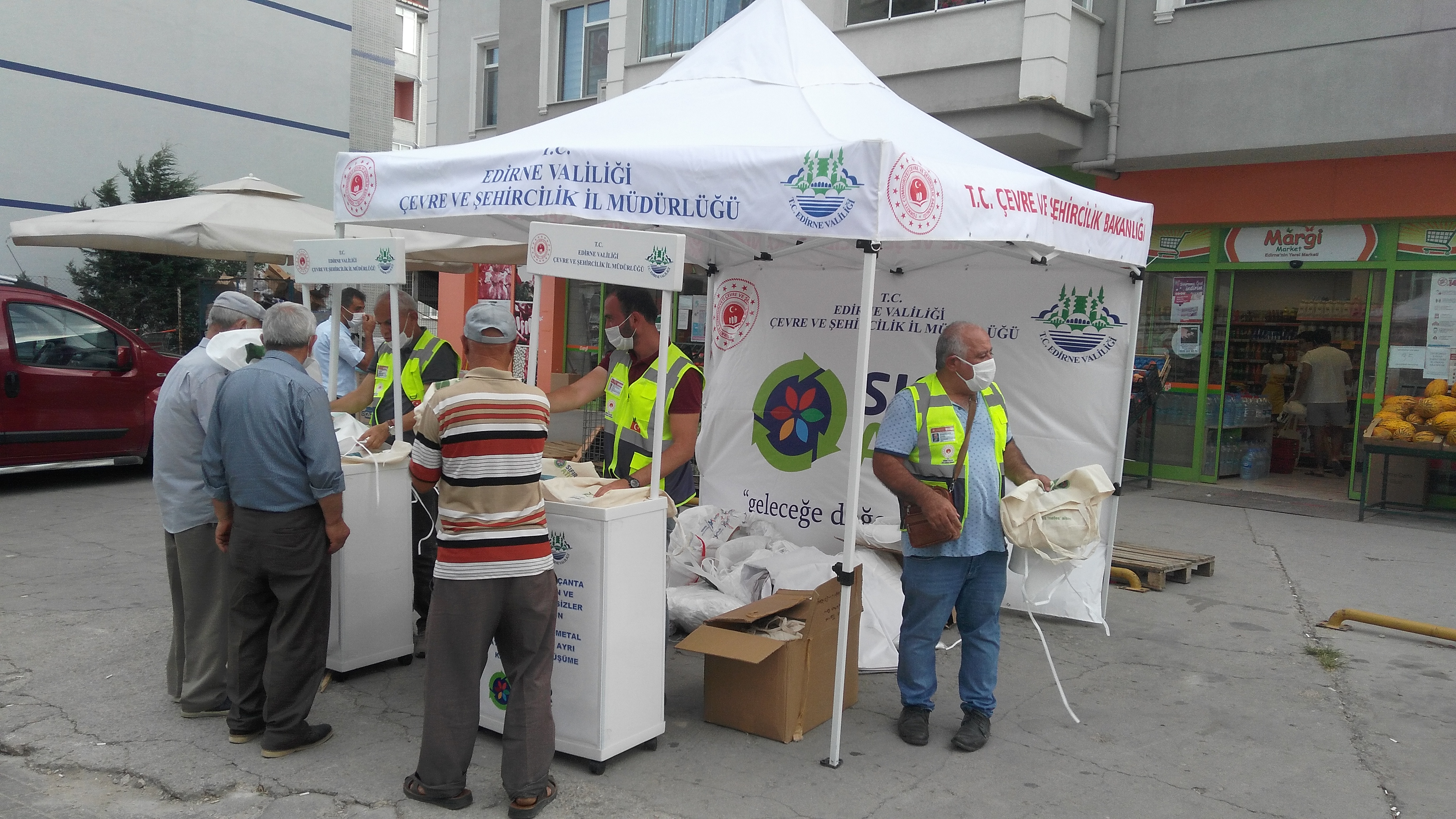 Sıfır Atık Farkındalık ve Bilgilendirme Çalışmalarımız Devam Ediyor