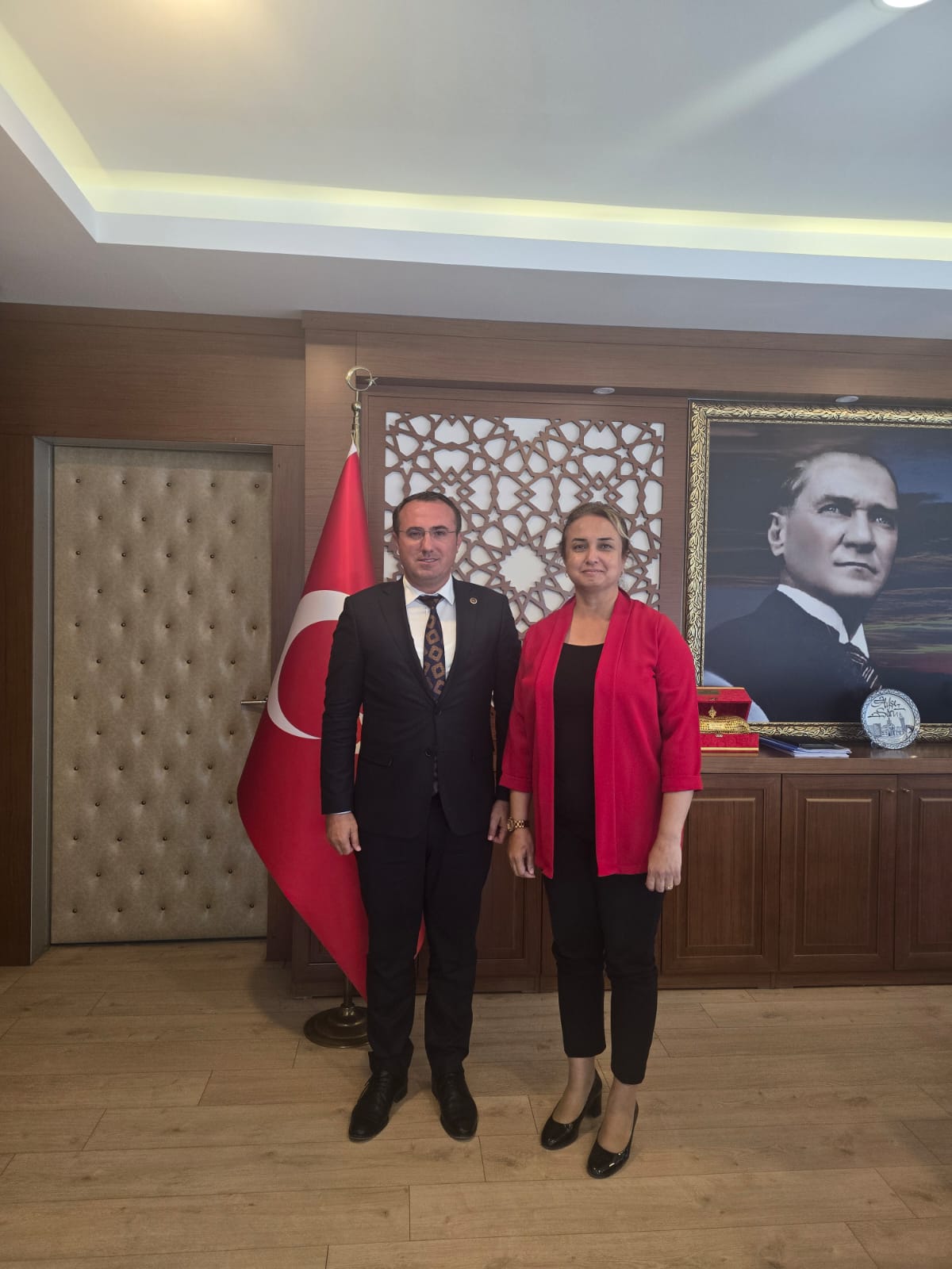 Subaşı Belediye Başkanı Sayın Göksel TÜFEKÇİ İl Müdürümüz Sayın Ayşe SARI'ya Ziyarette Bulundu