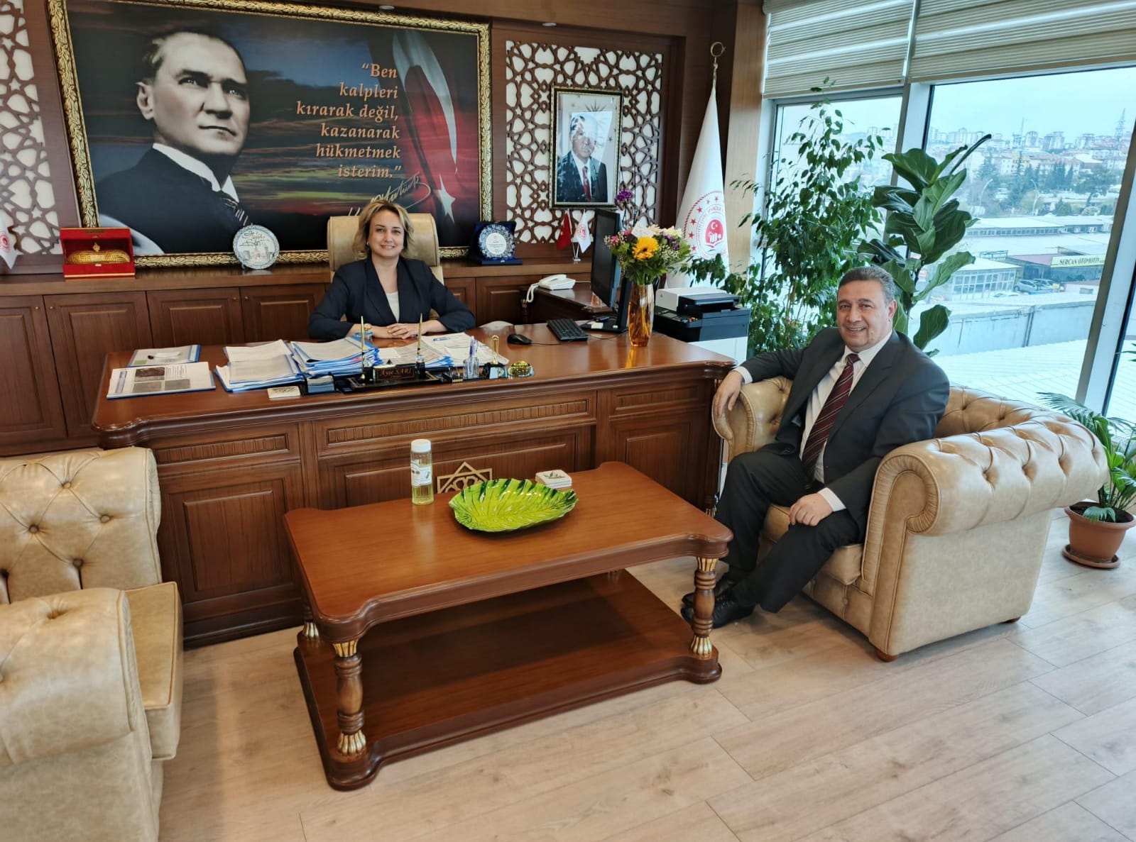 Trakya Gümrük ve Dış Ticaret Bölge Müdür Vekili Sayın İlyas AKYILDIZ İl Müdürümüz Sayın Ayşe SARI’ ya Hayırlı Olsun Ziyaretinde Bulundu