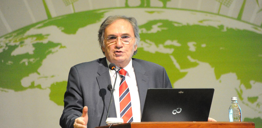 Çevre ve Şehir Konferansları bitkisel tedavileriyle dünya çapında tanınan Türk kimya profesörü Profesör Dr. İbrahim SARAÇOĞLU’nu konuk ettik