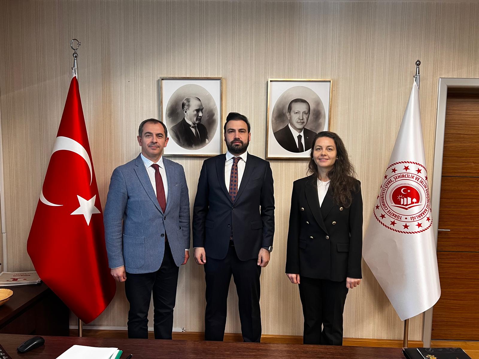 HACETTEPE ÜNİVERSİTESİ AKADEMİSYENLERİNDEN BAŞKANIMIZA ZİYARET