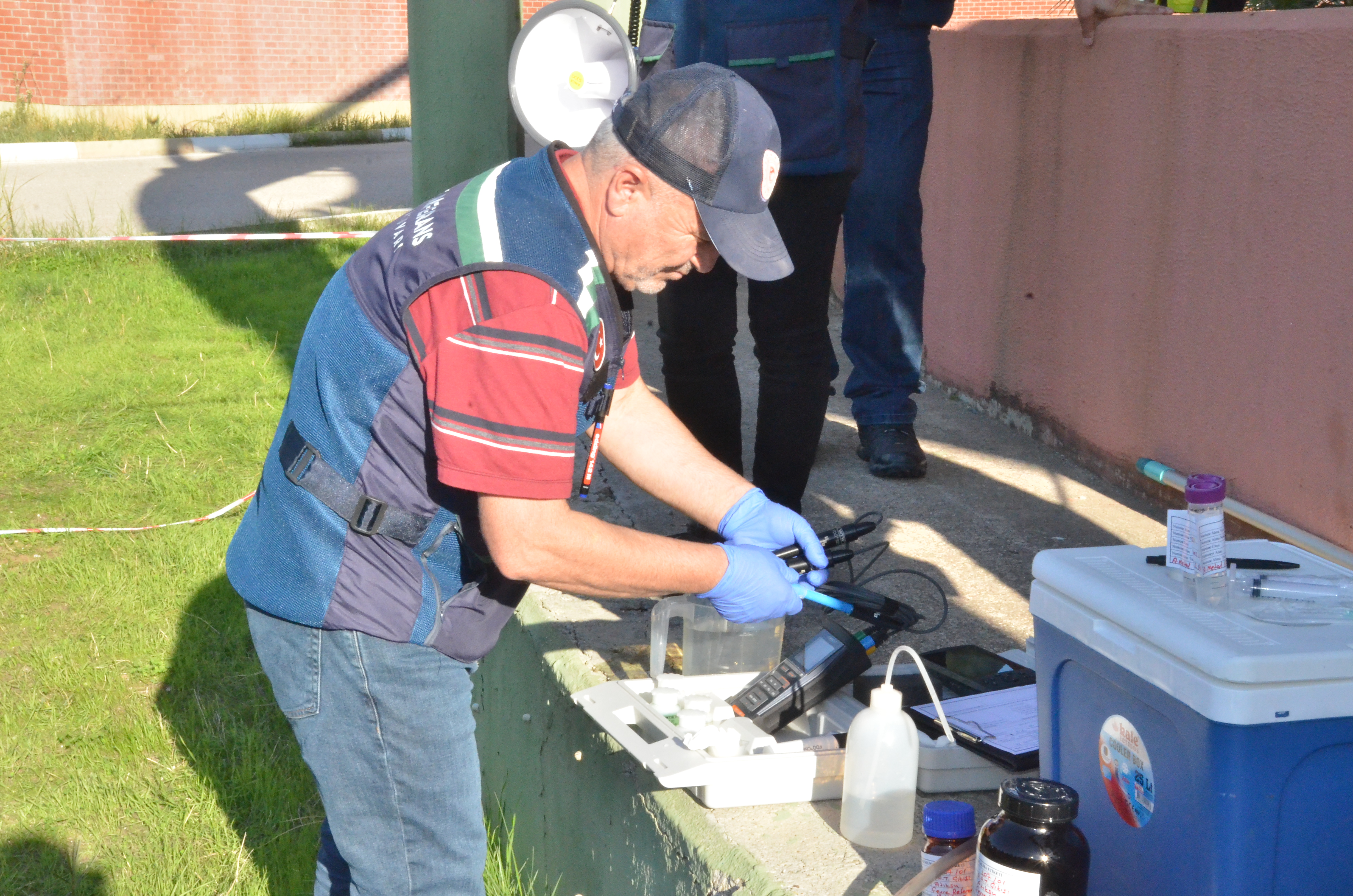 SU VE ATIK SUDAN NUMUNE ALMA EĞİTİMİ GERÇEKLEŞTİRİLDİ