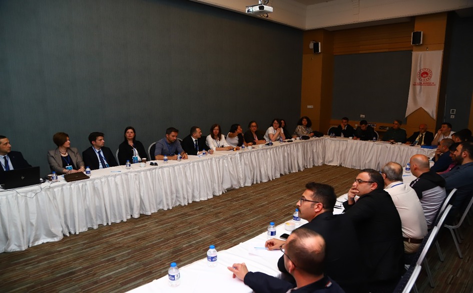 TABİAT VARLIKLARINI KORUMA BÖLGE KOMİSYONLARI MEVZUAT EĞİTİMİ GERÇEKLEŞTİRİLDİ