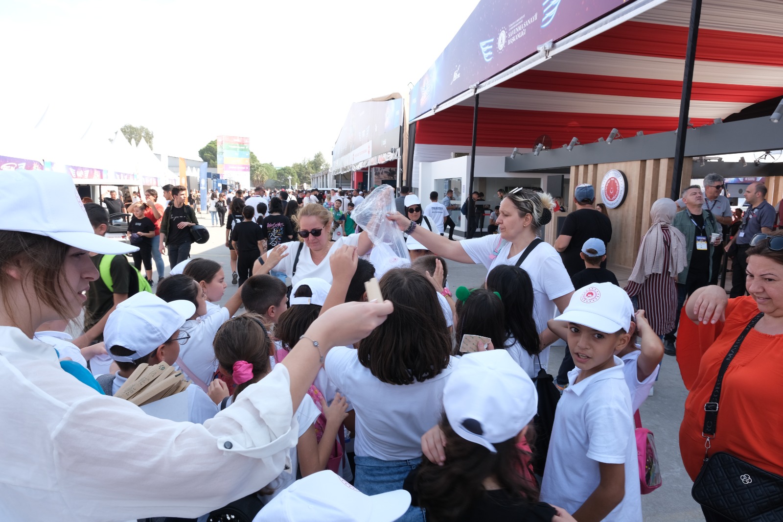 TEKONOFEST İZMİR’DE KAPILARINI AÇTI