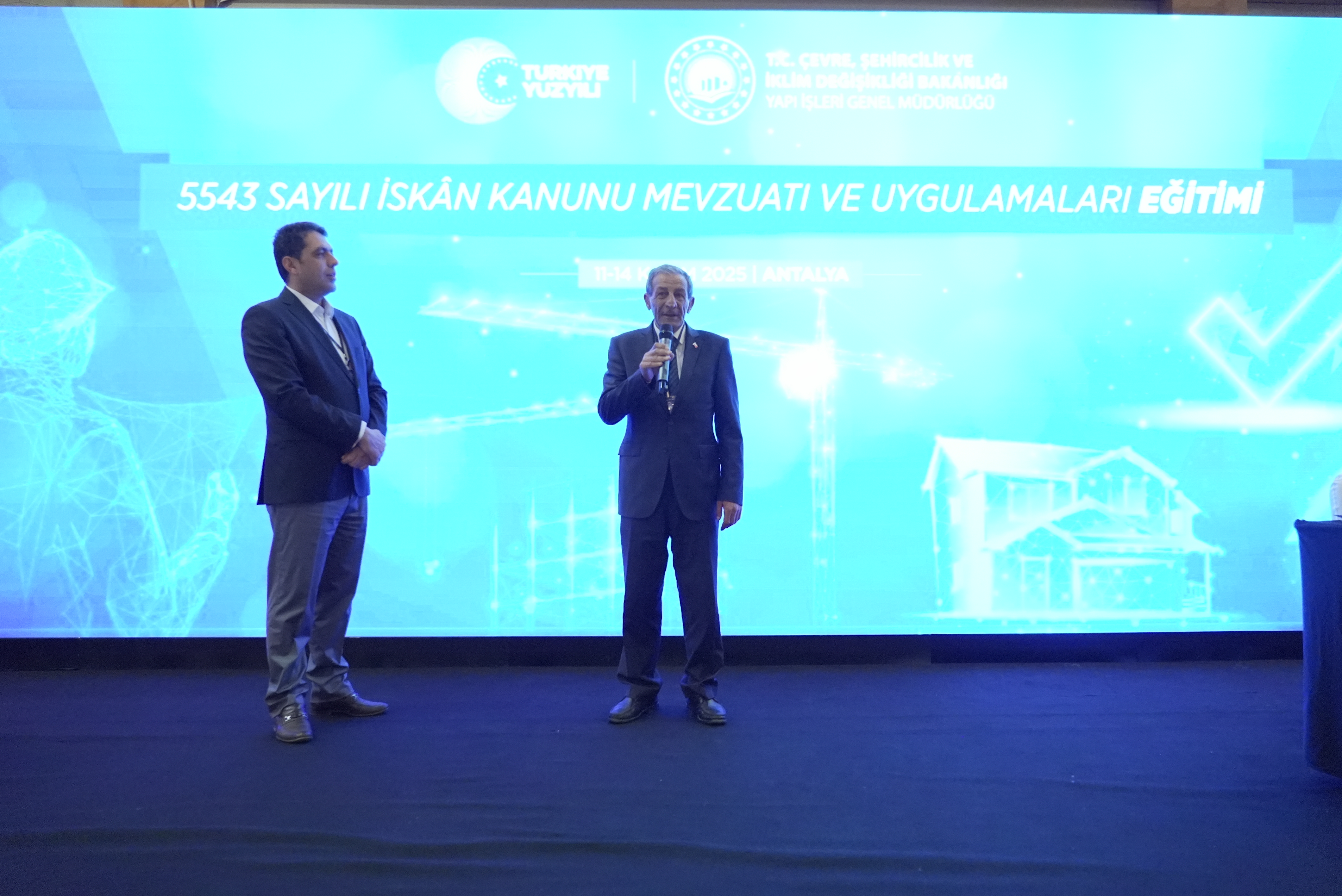 YAPI İŞLERİ GENEL MÜDÜRLÜĞÜ PERSONELİNE 