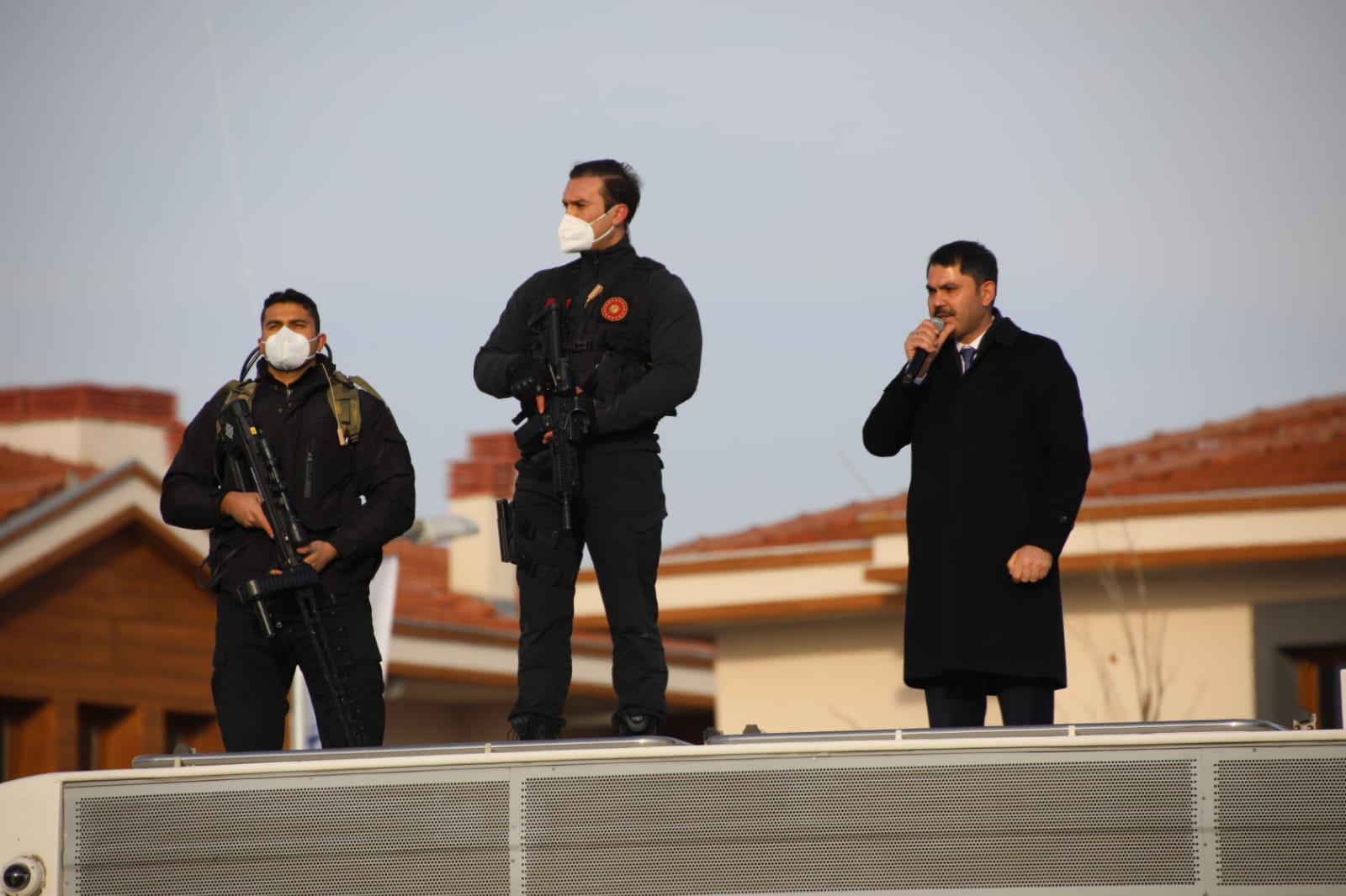 Çevre ve Şehircilik Bakanımız Murat Kurum, Elazığ'da depremzedeler için inşa edilen konutları inceledi.