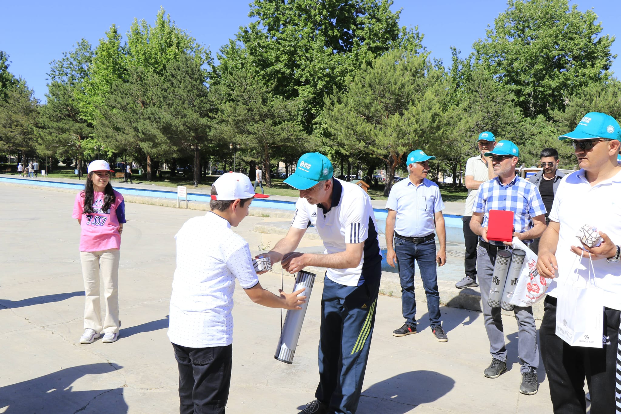 1-7 Haziran Türkiye Çevre Haftası Münasebetiyle 81 İlde 81 Milyar Adım Çevre Yürüyüşü etkinliğimizi yoğun katılımla gerçekleştirdik