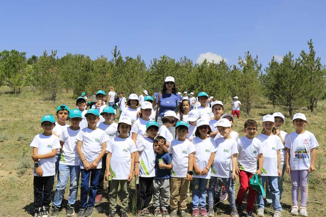 1-7 Haziran Türkiye Çevre Haftası Etkinlikleri Kapsamında Fidan Dikimi İle Türkiye Çevre Haftası Etkinliklerimizin Finalini Gerçekleştirdik