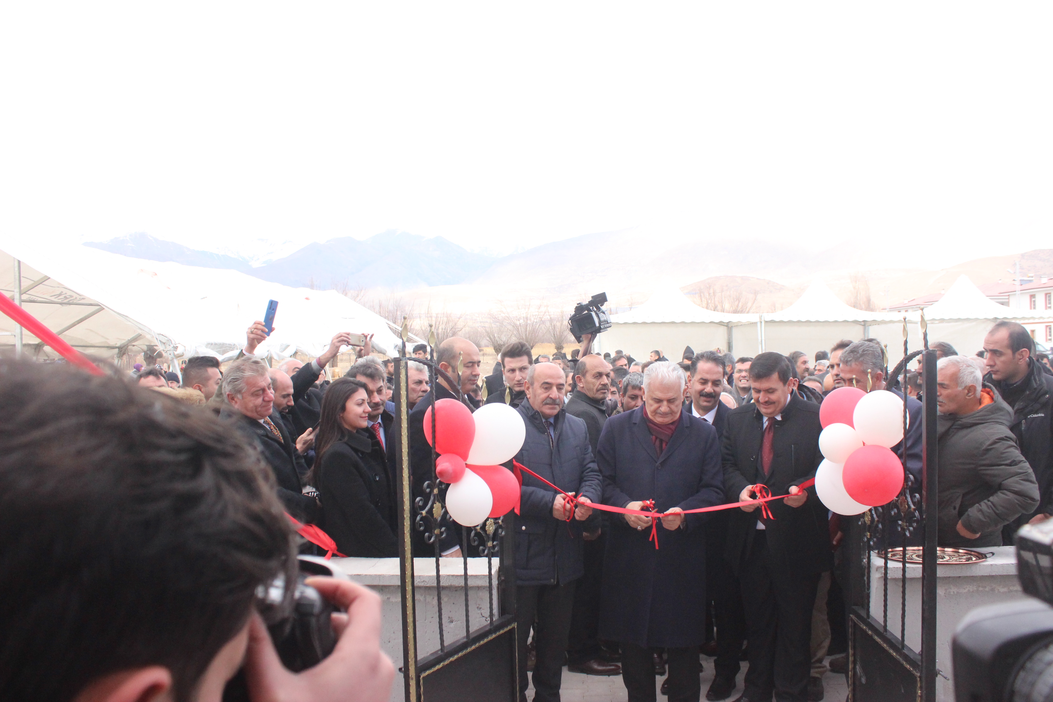 Erzincan Merkez Uluköy Köyü ve Tercan İlçesi Kalecik Köyü İskân Konutları Anahtar Teslim Töreni