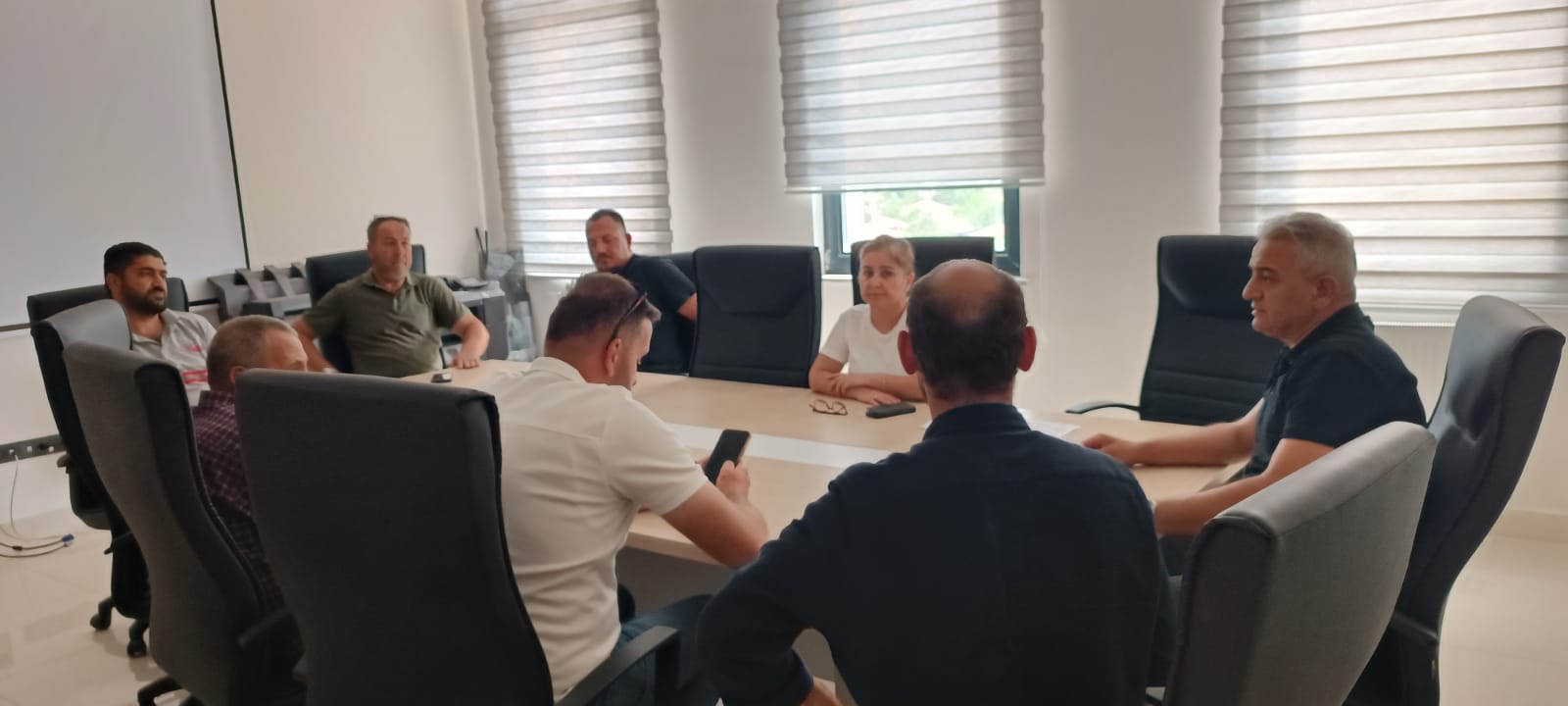 İlimizde Faaliyet Gösteren Beton Santralleri Yetkilileri İle Bilgilendirme Toplantısı Yapılmıştır