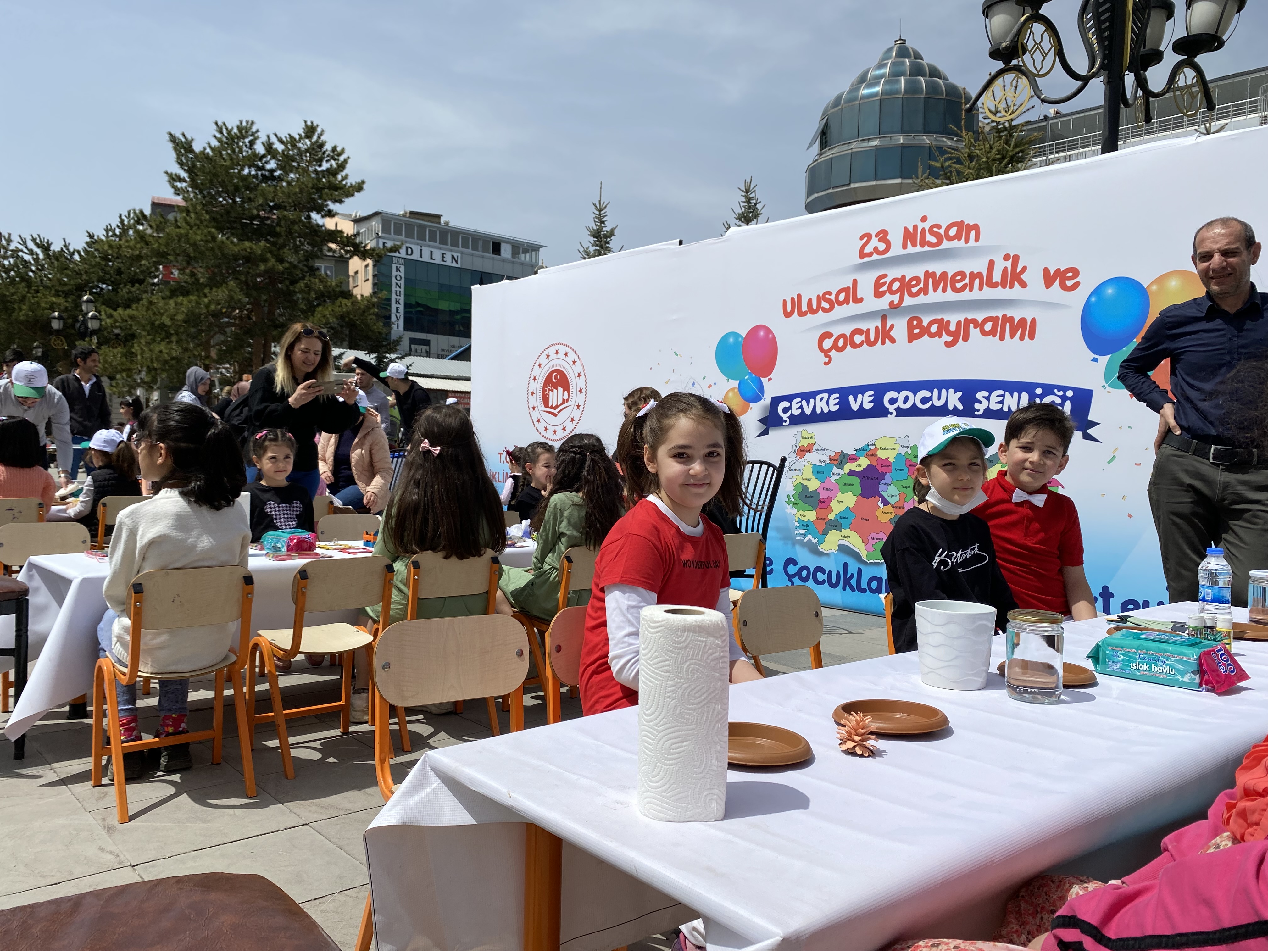 23 Nisan Çevre ve Çocuk Şenliği