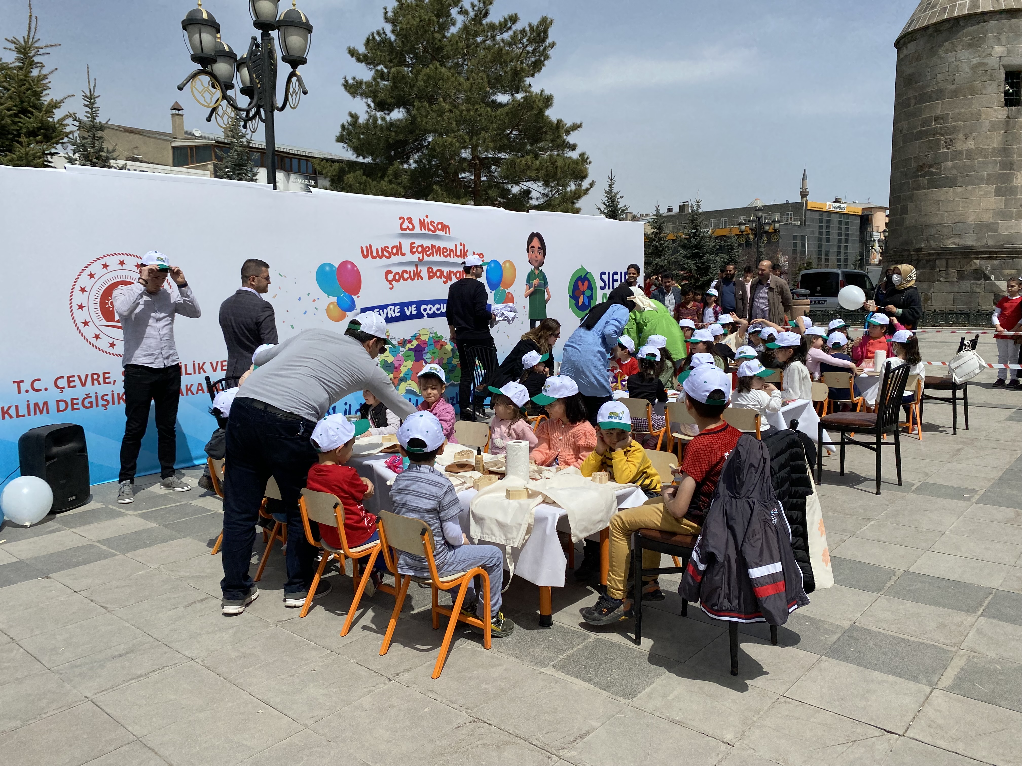 23 Nisan Çevre ve Çocuk Şenliği