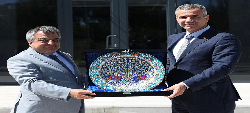 Ulusal Depozito Yönetim Sistemi’nin tanıtım toplantıları kapsamında Türkiye Çevre Ajansı Başkanı Sn. Prof. Dr. Ferhat PİRİNÇÇİ'den İl Müdürlüğümüze Ziyaret